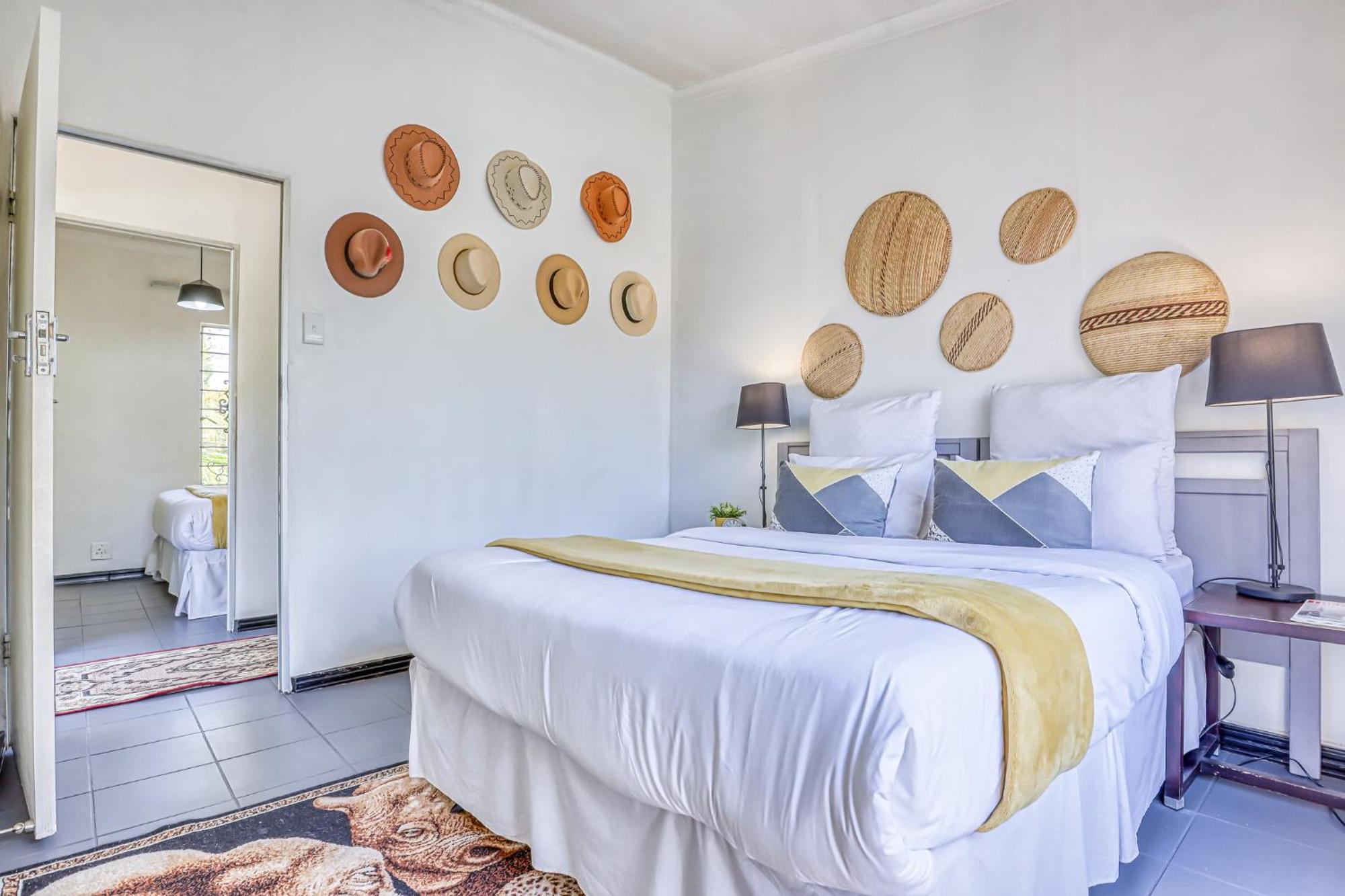The Bedford Manor Hotel Centurion Bagian luar foto