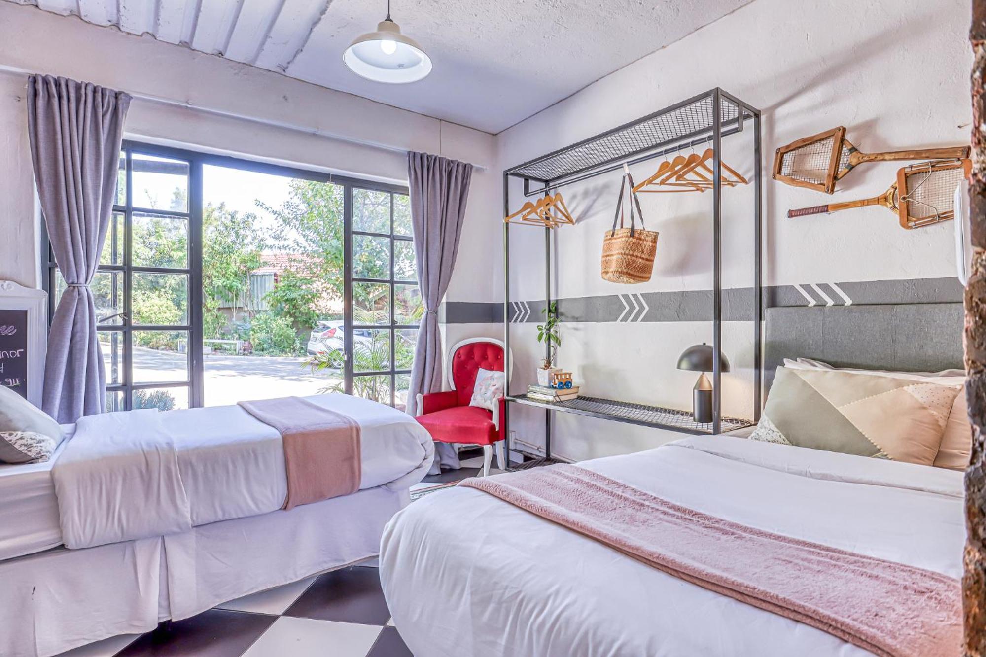 The Bedford Manor Hotel Centurion Bagian luar foto